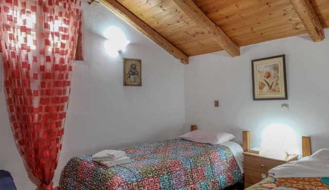 Elegant Holiday Home in Volimes with Near the Sea