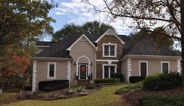Elegant Home 5 Bed / 3.5 Bath in Popular Johns Creek, GA