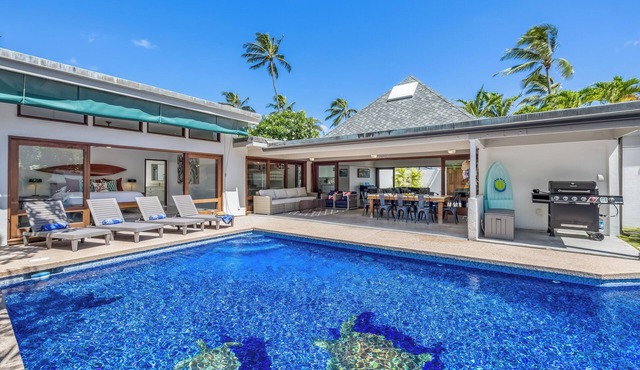 Elegant Home w/Private Beach Access, Pool & AC: Relaxing Lokomaika'i Kailua