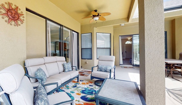 Elegant home with private pool & spa, fenced yard, lanai & themed bedrooms