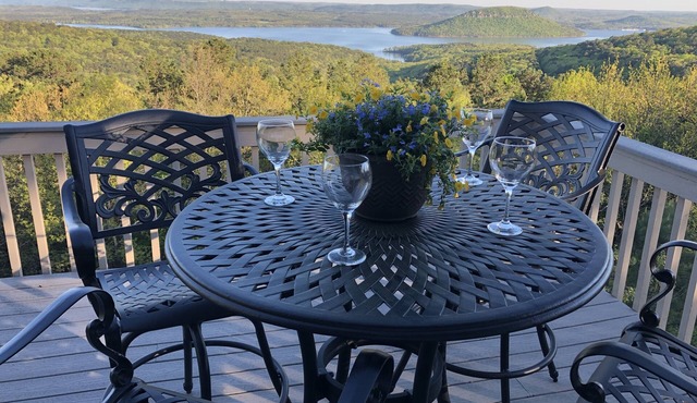 Elegant Home With Breathtaking View Of Greers Ferry Lake/Sugarloaf Mtn