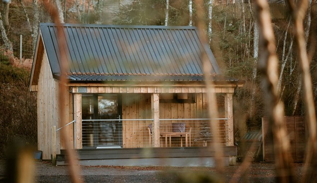 Elegant Little Wyvis Lodge - Sleeps 2