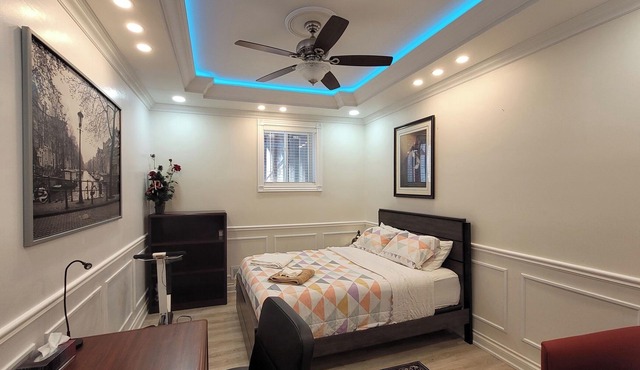 Elegant Modern 1 Bedroom Apt in Toronto North York