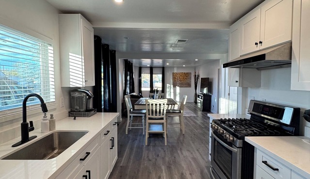 Elegant Modern Winslow Home