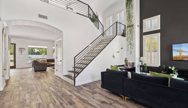 Elegant Montage Family Estate. Step into our chic estate, a designers dream.