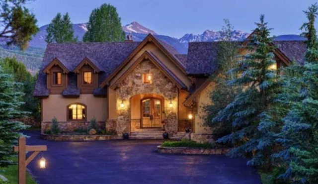 Elegant Mt Lodge Family Paradise 9 min to Ski