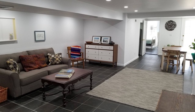 Elegant NYC Pad with Wifi