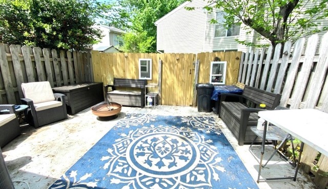 Elegant Oasis | Close to Airport| Family Friendly