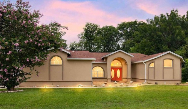 Elegant Oasis - Unwind in Luxury