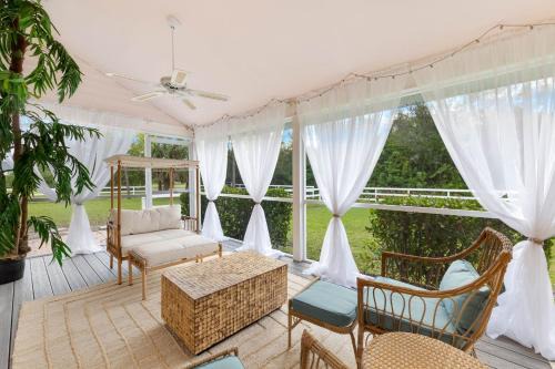 ELEGANT PRIVATE OLD SOUTH FLORIDA ESTATE NEW SLEEPS 18 TO 20 LARGE FAMILIES RETREAT WEDDINGS REUNIONS NANNY QUARTERS