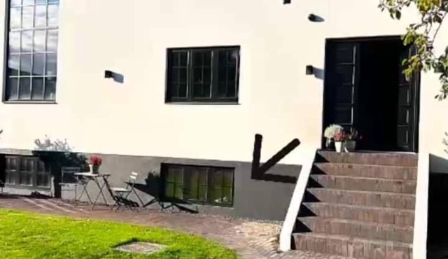 Elegant Private Villa Apartment in the Heart of Am