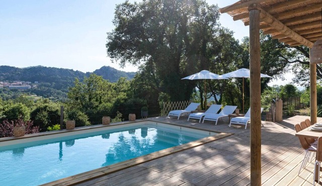 Elegant Provençal villa with views of the village.