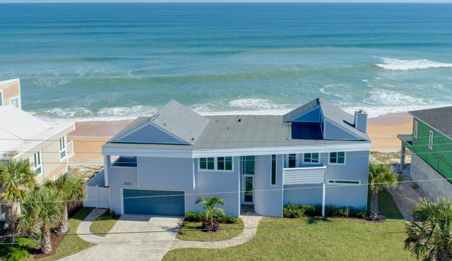 Elegant PVT BEACHFRONT with MINI GOLF in South Ponte Vedra Beach -TPC Sawgrass!