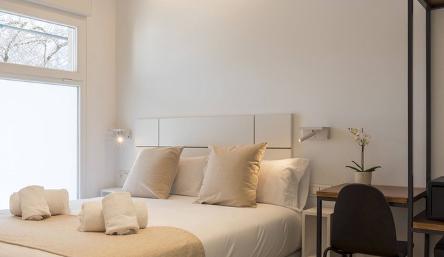 Elegant Rooms Lasarte