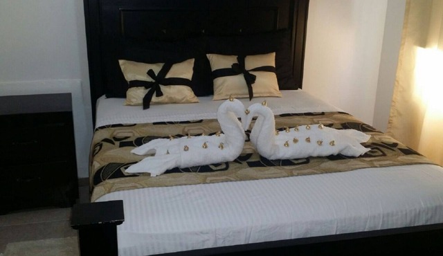 ELEGANT SEA VIEW APARTMENT