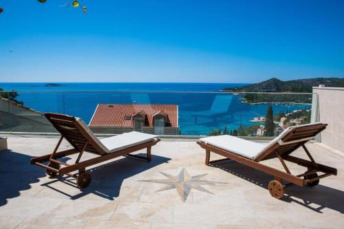 Elegant Sea-View Villa with Pool