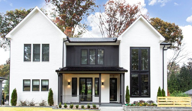 Elegant Spacious New Atlanta Home with Secret Room