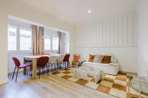 Elegant Stay at Sagrada Familia - Mallorca Street