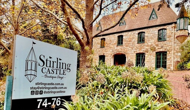 Elegant Stirling Castle Retreat 4 beds, 4 bathrooms, 200m to Stirling Hotel