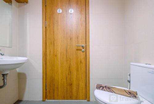 Elegant Studio Apartment at Gateway Park LRT JatibeningCity By Travelio