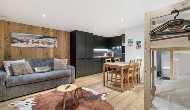 Elegant studio in the heart of the Alps