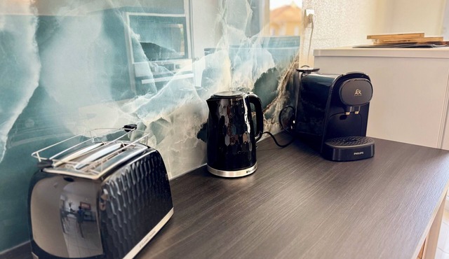 Elegant T3, Air conditioning, Parking and Pool,