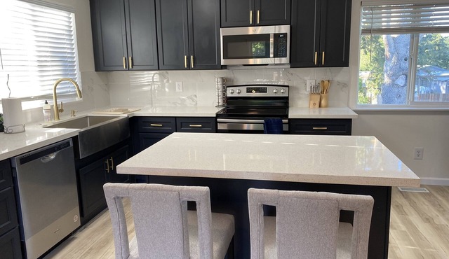 Elegant three bedroom unit with two bathrooms