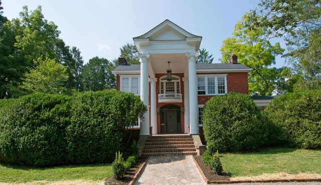 Elegant Updated Mansion in the Heart of Lewisburg