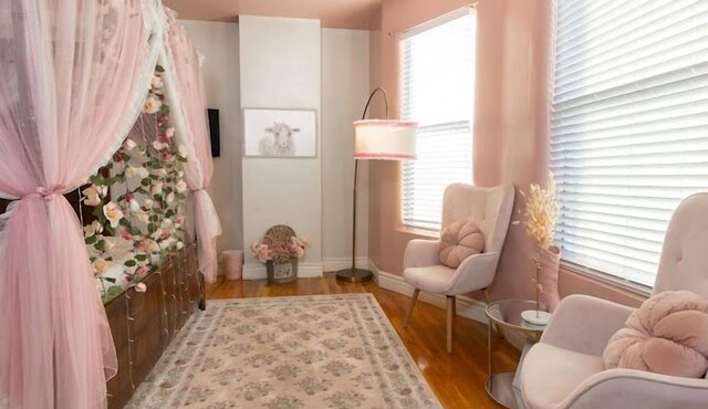Elegant Victorian Parlor