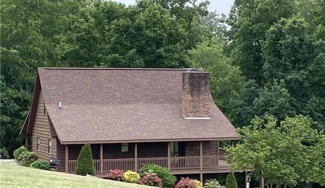 Elegant view at Longwood Cabin