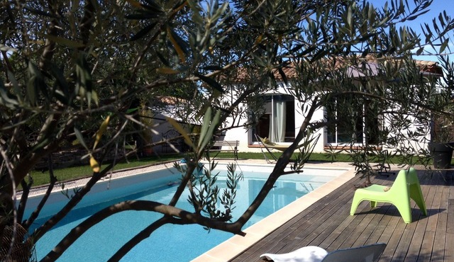 Elegant villa Mas Languedoc style