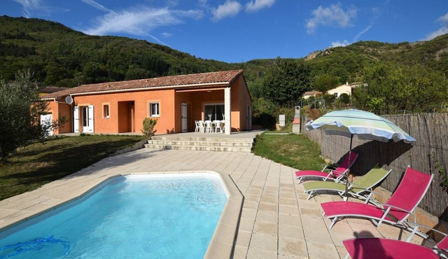 Elegant Villa Retreat in Thueyts