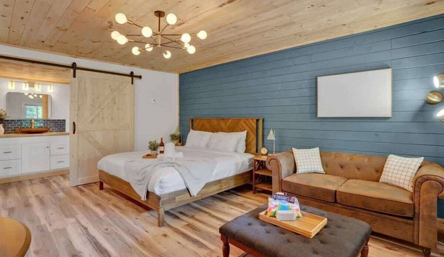 Elements Pocono Modern | Firepits | Pet-Friendly