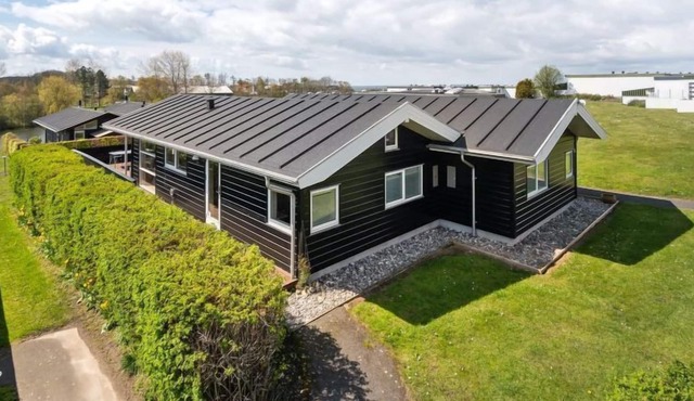 "Elene" - 350m from the sea by Interhome