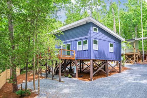 Elevate Treehouses - Book all 4 treehouses - Stonewall Road