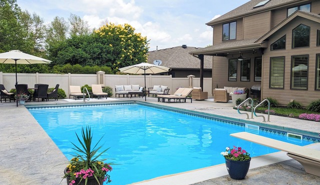 Elevated Comfort-Beautiful 5Bd w/Private Heated Pool