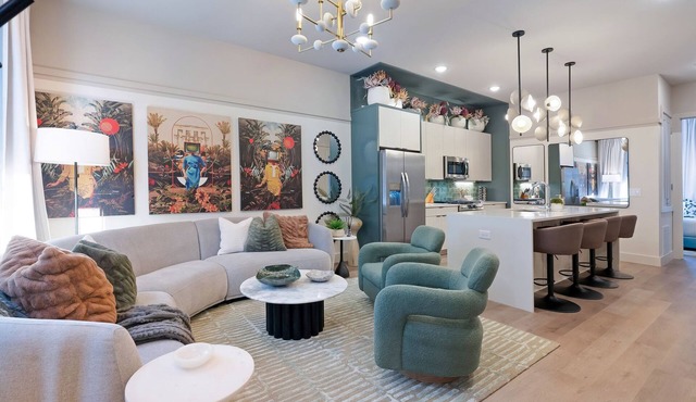 Elevated Escape - Rooftop Spa, Pool, Views & Games