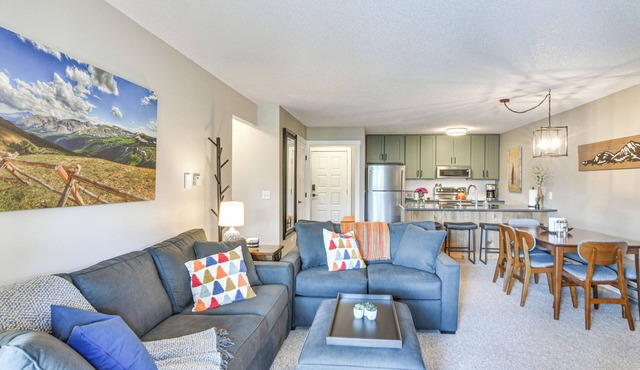 Elevated Fraser Condo w/Mountain View & Amenities