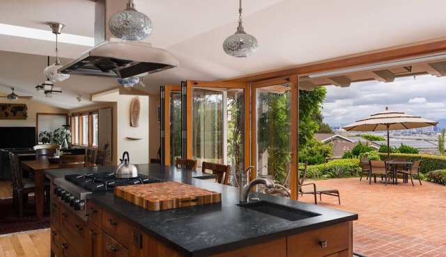 Elevated Luxury: Amazing Views from Hilltop Home