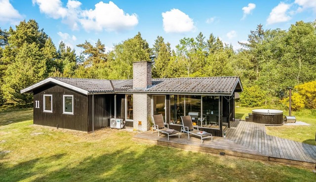 "Eli" - 1.5km to the fjord by Interhome
