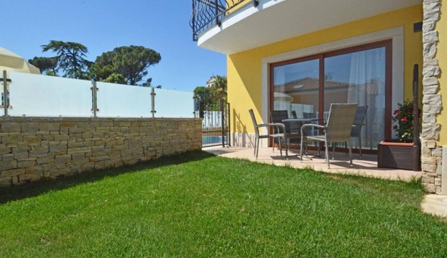 Elia Apartments 2 Complete apartment with private garden