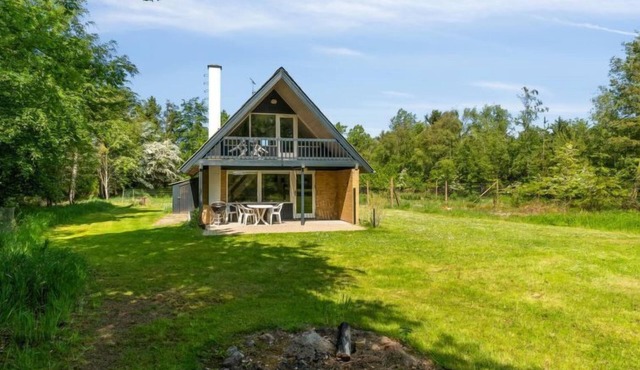 "Eliasine" - 200m to the inlet by Interhome