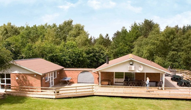 Elite Holiday Home in Roslev Denmark with Sauna