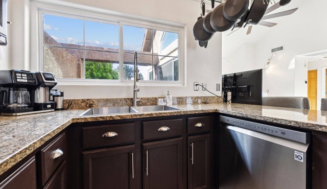 Elite Lakeside Oasis in Gilbert