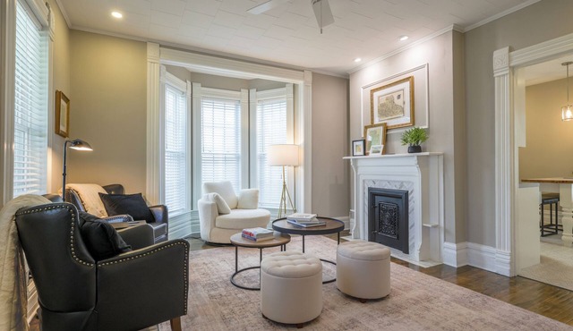 Eliza Cottage: Restored 1885 Queen Anne