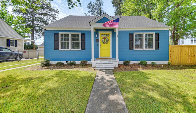 Elizabeth City Abode w/Fenced Yard, Near Downtown