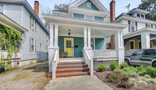 Elizabeth City Home w/Fire Pit < 1 Mi to Downtown