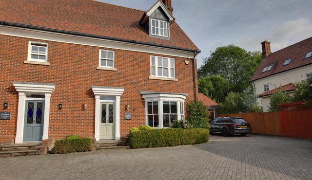 Elizabeth Townhouse Braintree