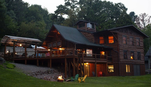 Elk Creek Lodge