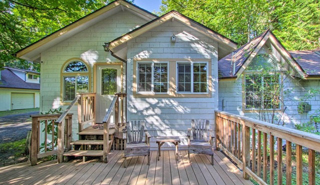 'elk Hideaway:' Ashford Cottage w/Hot Tub!